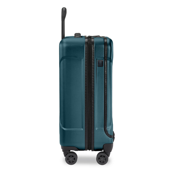 International 21" Carry-On Spinner - image22