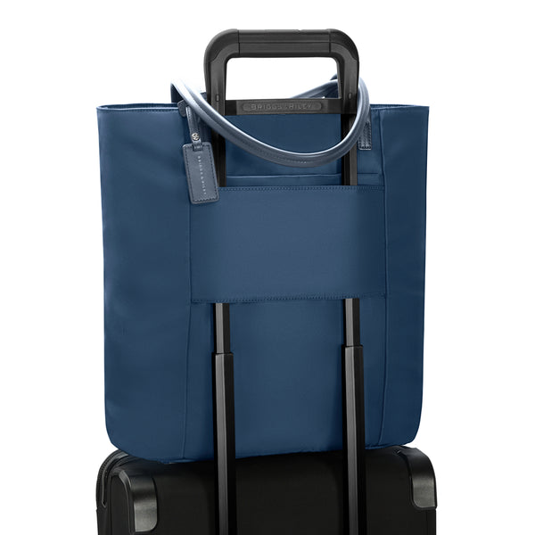 Vertical Tote - image16