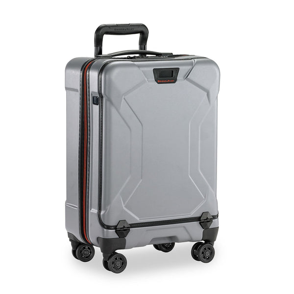 International 21" Carry-On Spinner - image10