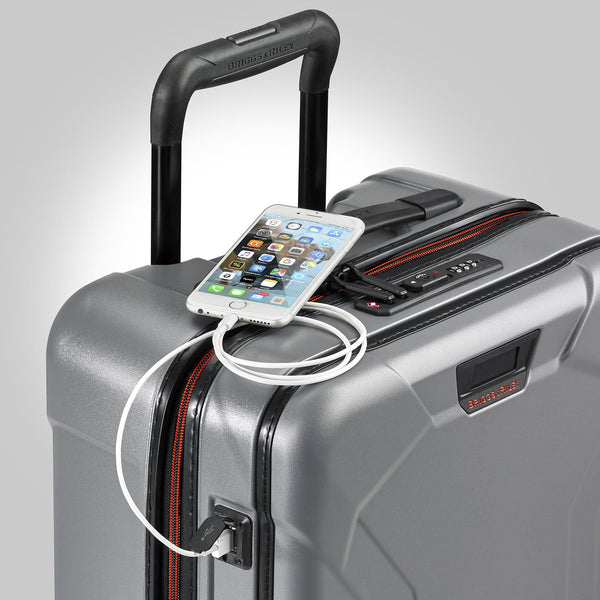 International 21" Carry-On Spinner - image9